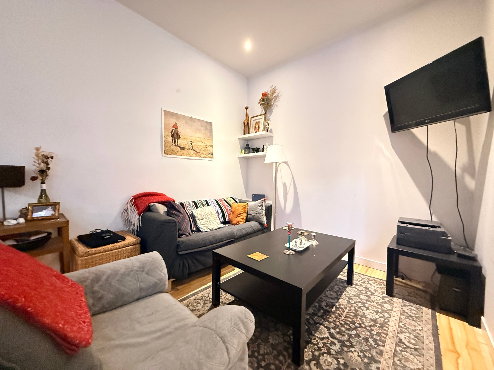 #304 4216 Av. De Lorimier