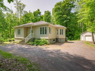 817 Rue des Orioles