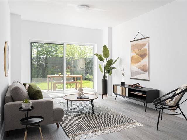 #401 - 1000 Rue de Port-Royal E.