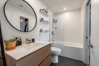 Salle de bains attenante à la CCP