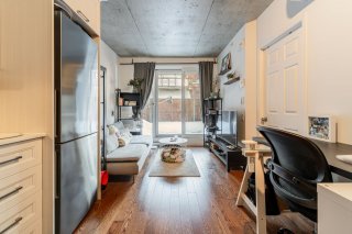 Salon
