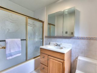 Salle de bains attenante à la CCP