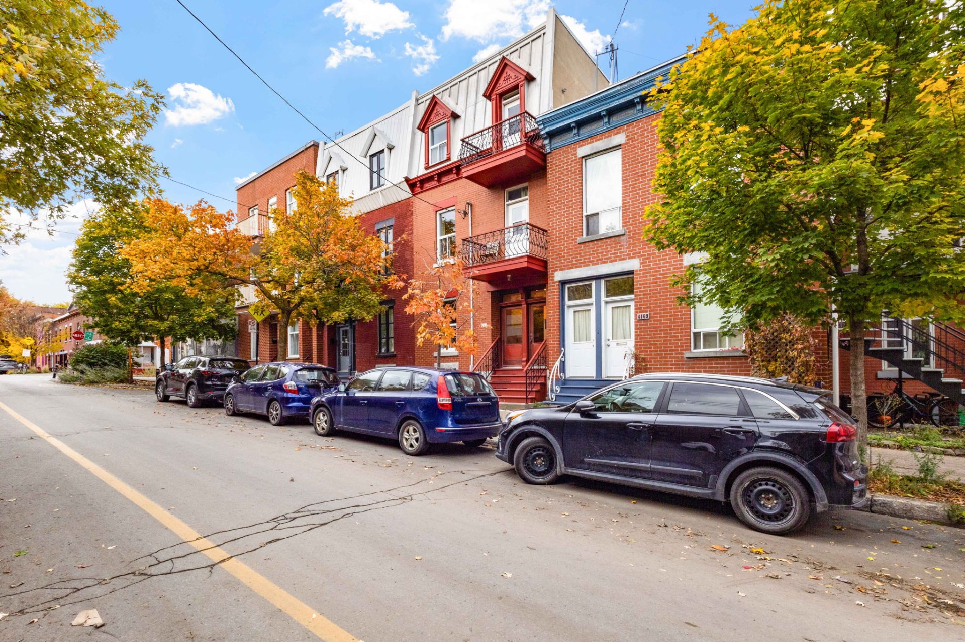4173 Av. Laval