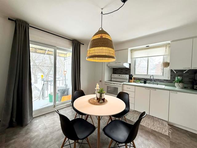 8395 Av. Pierre-De Coubertin