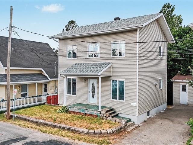 24 Av. Léonard