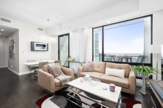#4901 - 1288 Av. des Canadiens-de-Montréal