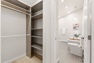 Walk-in closet