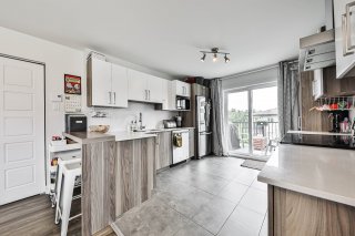 10220 Rue du Beaujolais Mirabel