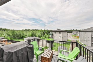 10220 Rue du Beaujolais Mirabel