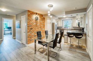 2510 Rue Lyall