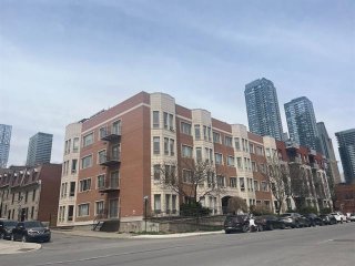 #104 - 1455 Rue St-Jacques