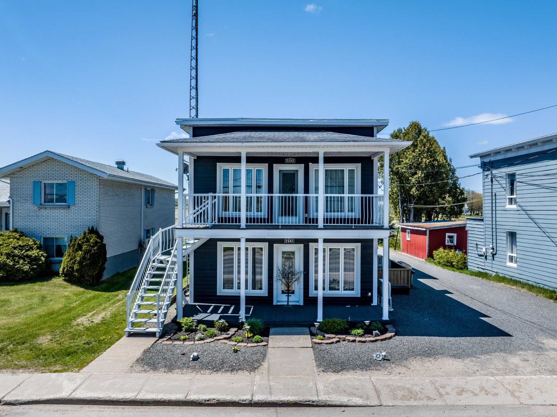 2581 Rue Laflèche