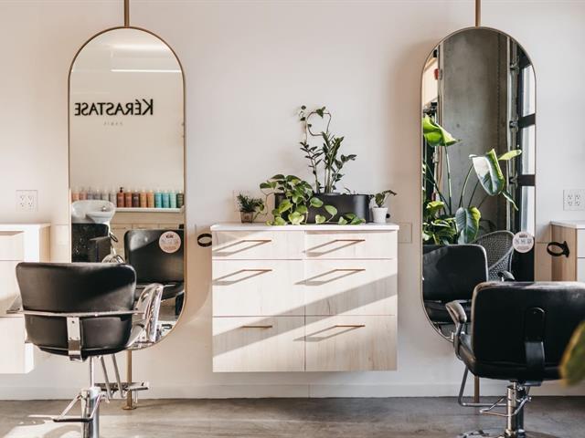 1 Boul. Marcel-Laurin