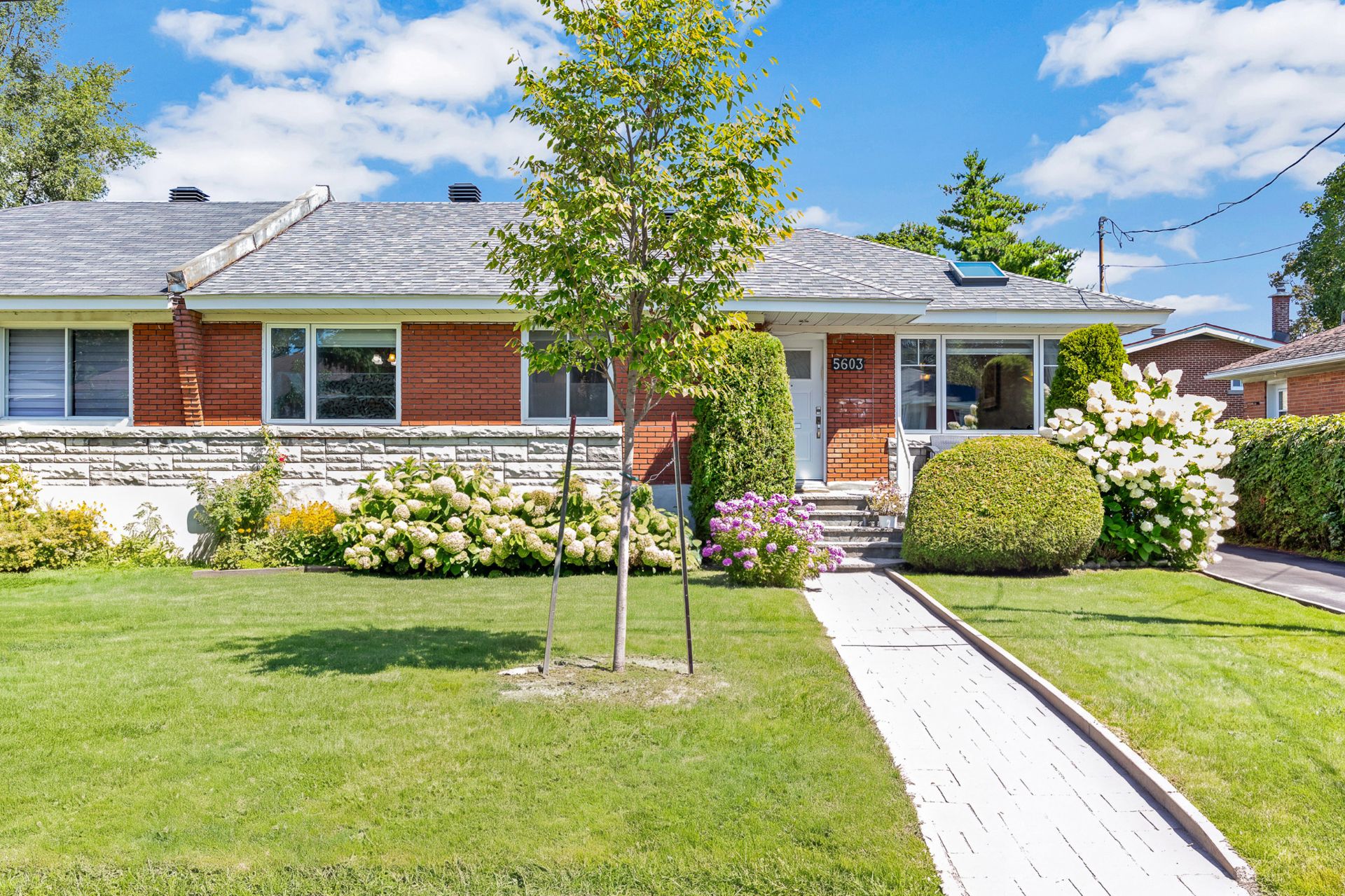 5603 Av. Mcalear