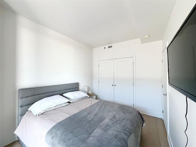 #701 - 315 Rue Richmond