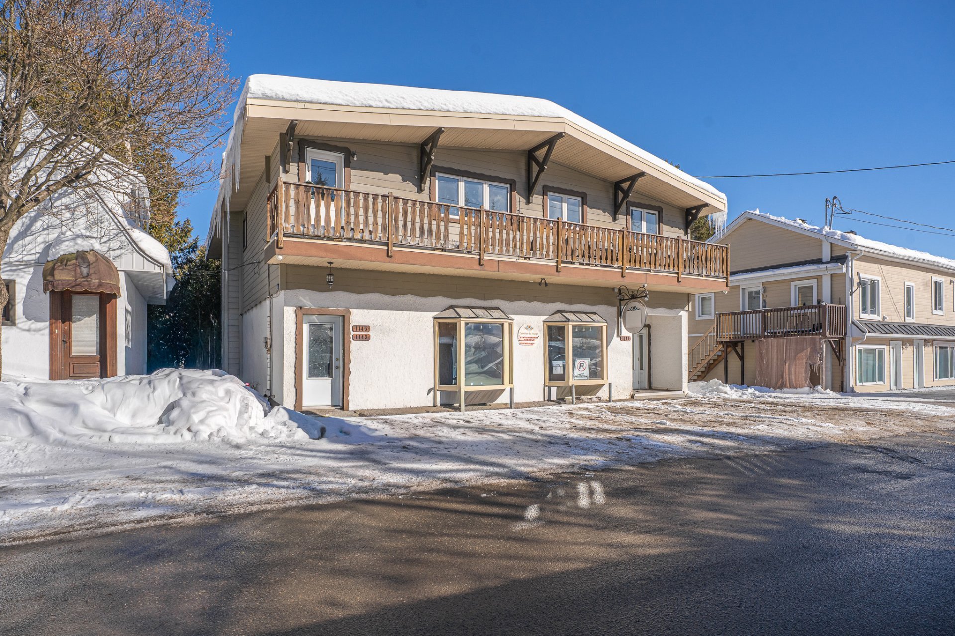 1141 Rue Émile-Cochand