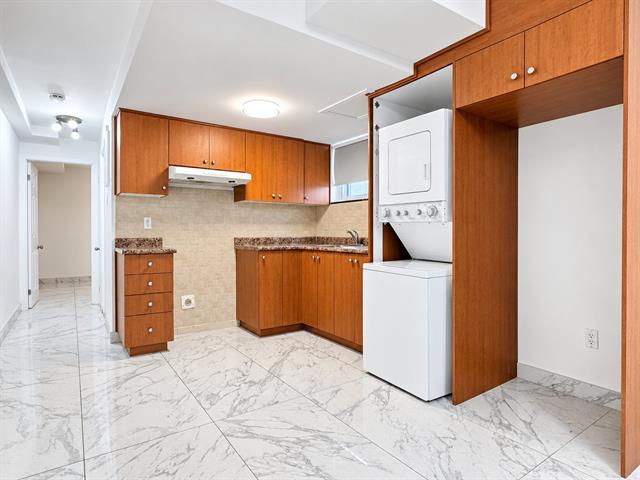 #A - 9035 Rue Jamay