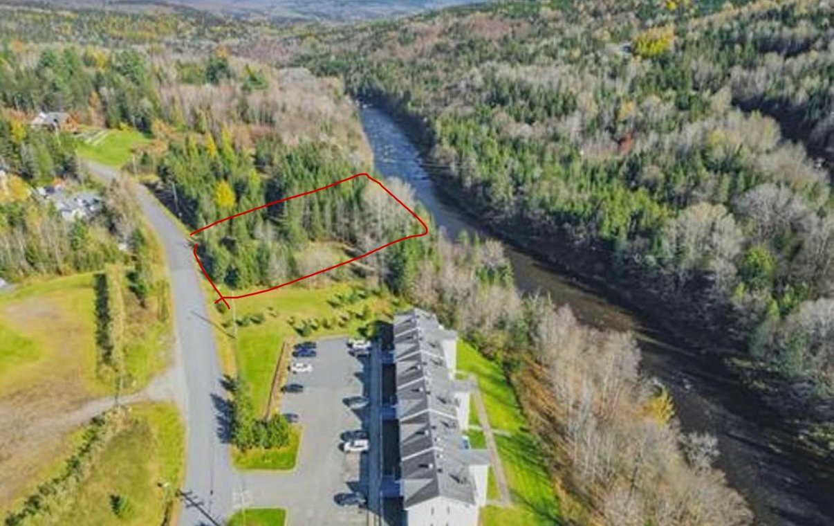 169 Ch. de la Montagne