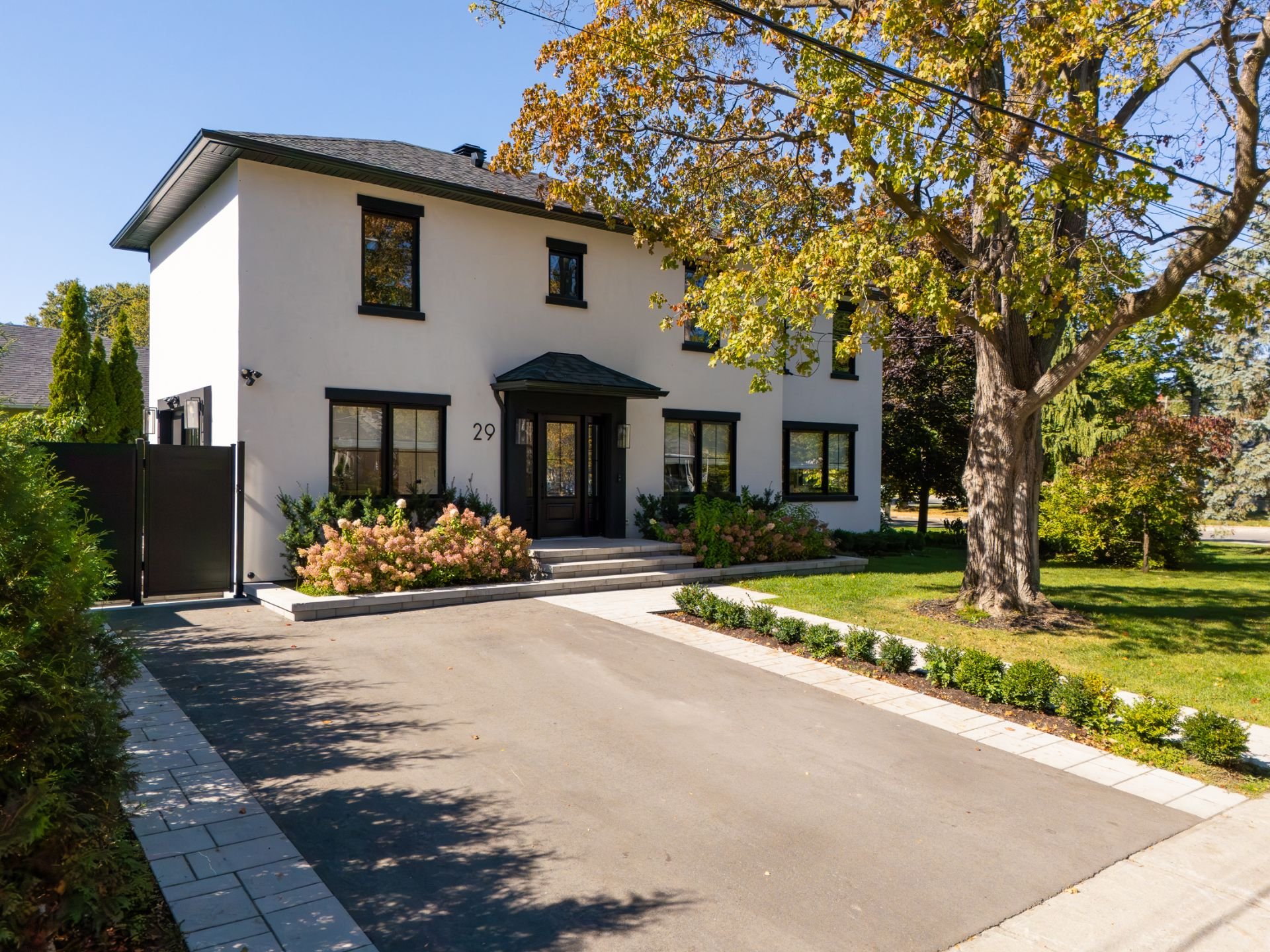 29 Av. de Lansdowne Gardens