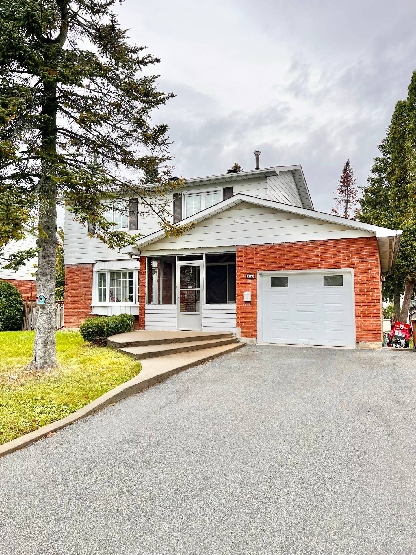 MLS: 14184358