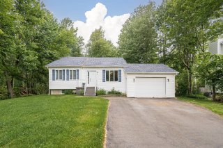 1072 Mtée St-Robert