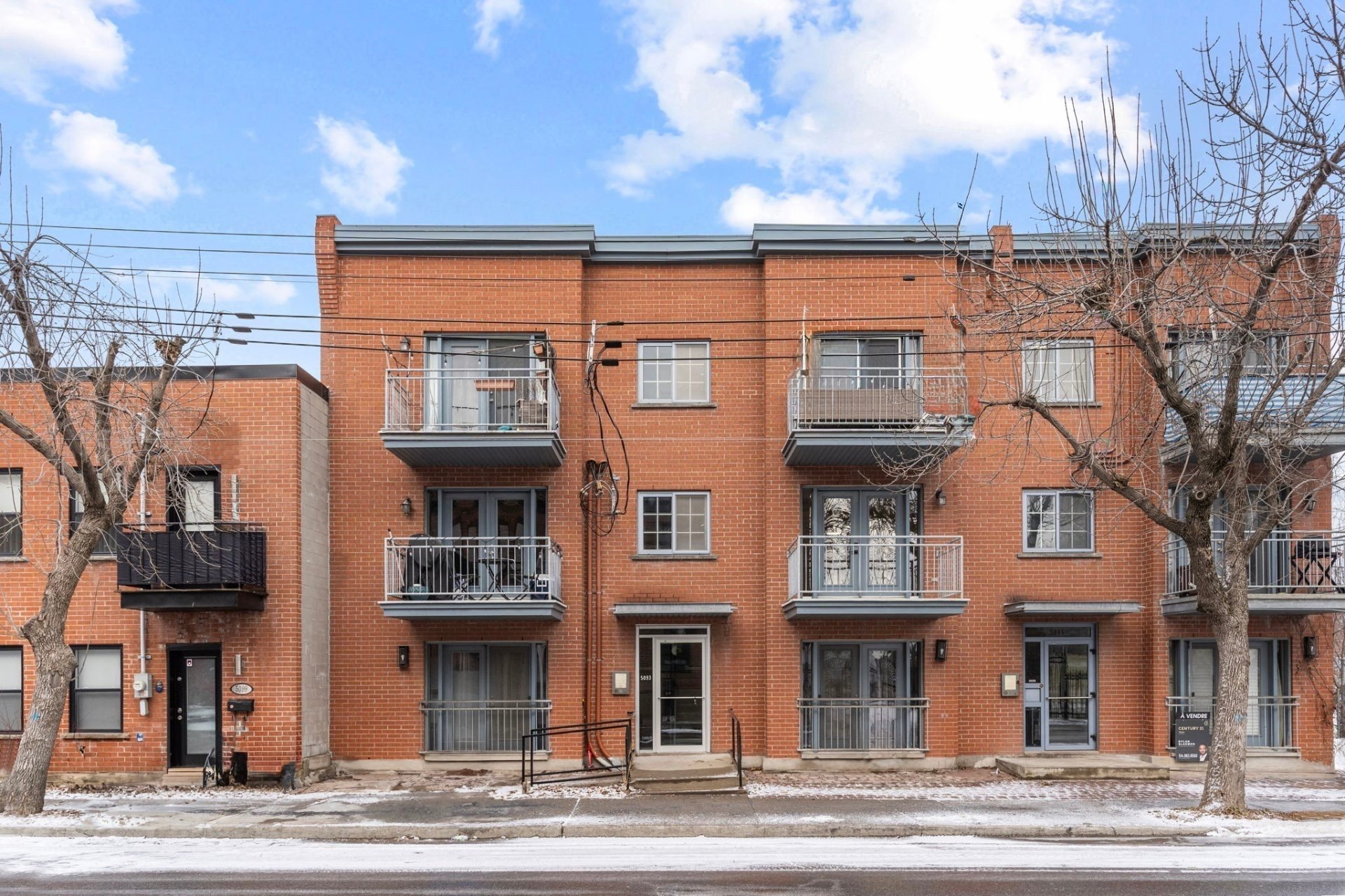 #201 - 5093 Rue St-Ambroise