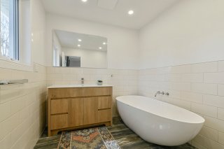 Salle de bains attenante à la CCP