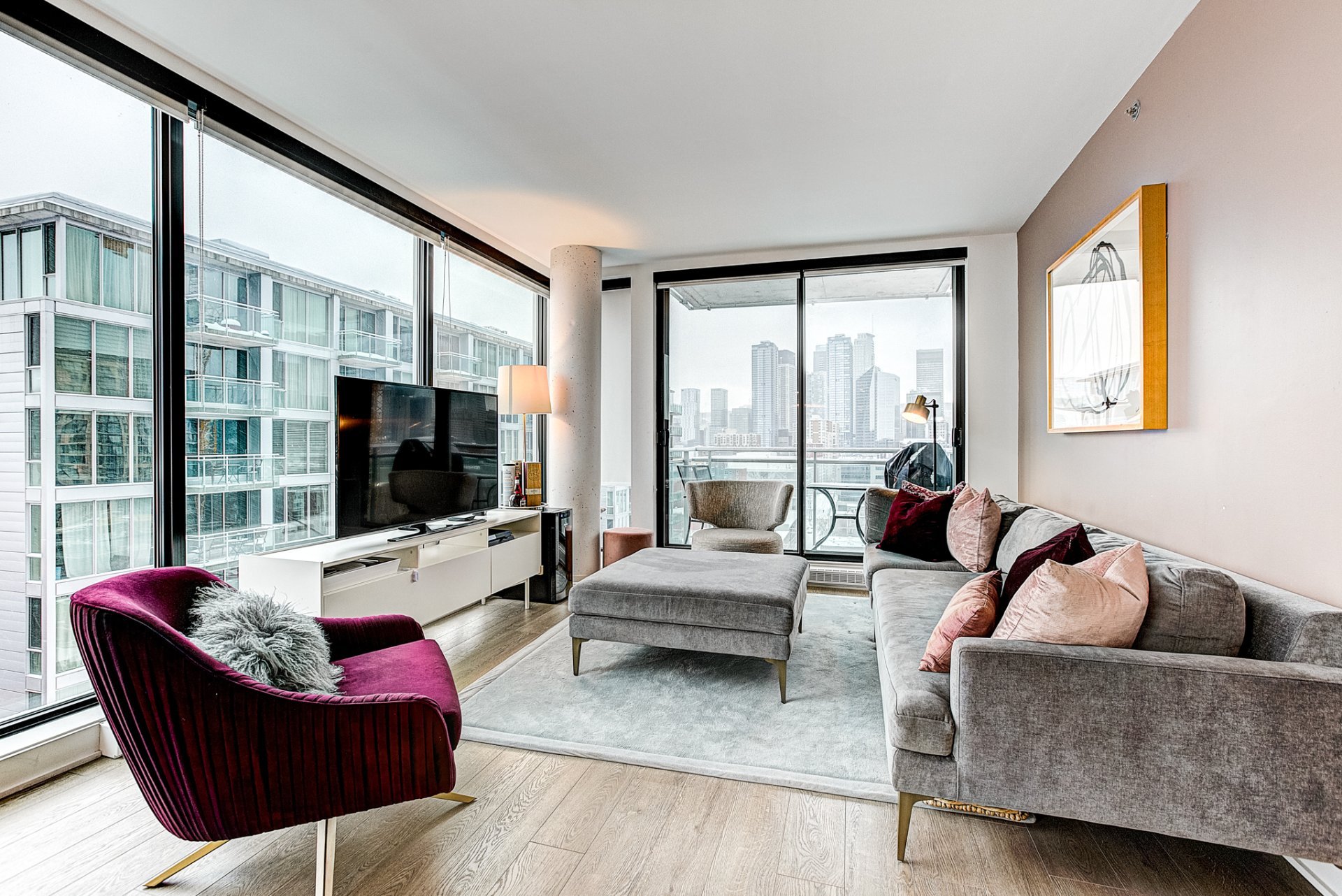 #1303 - 1165 Rue Wellington