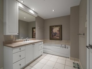 Salle de bains attenante à la CCP