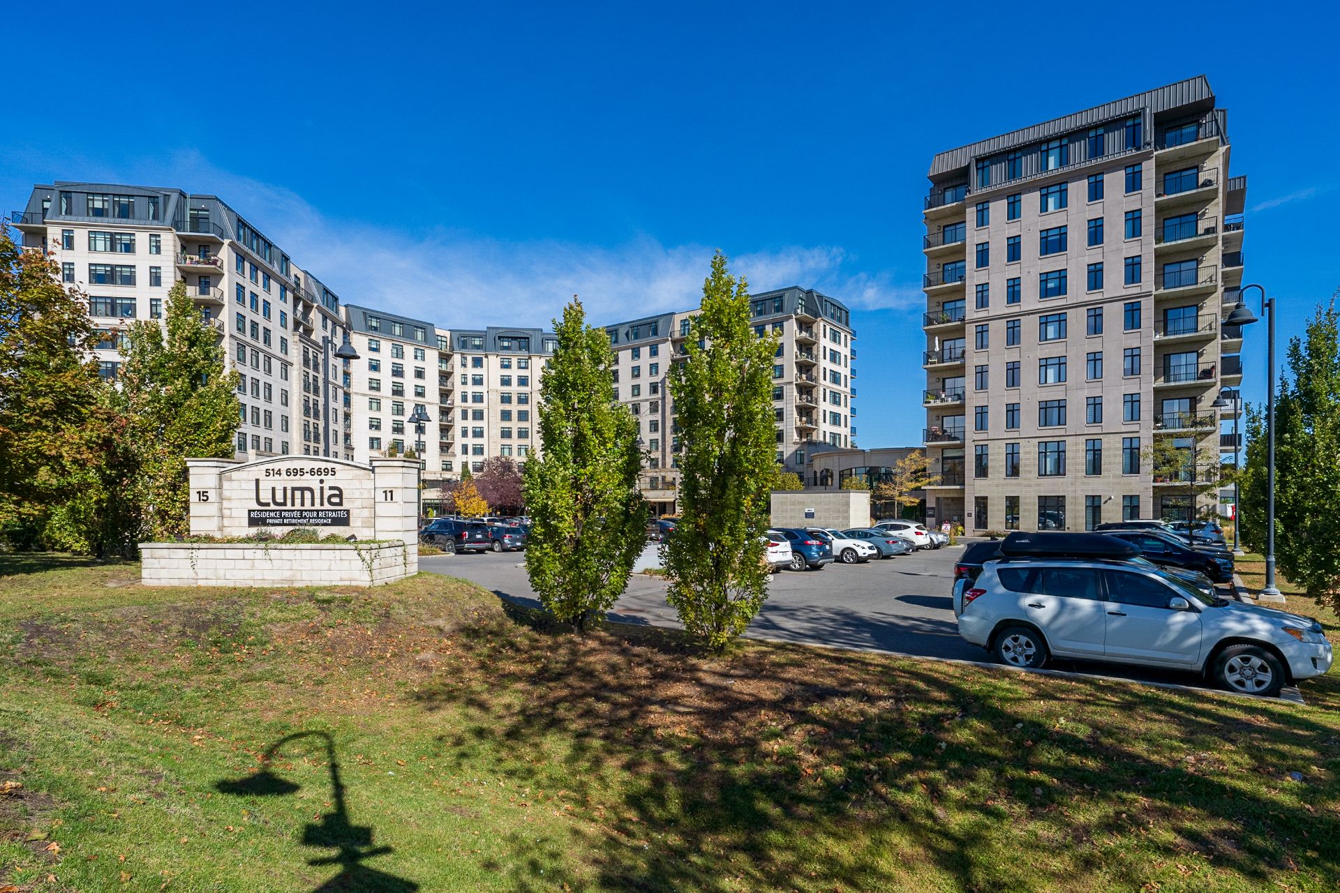 #656 - 11 Place de la Triade