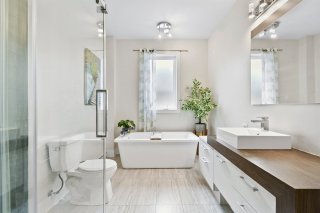 Salle de bains attenante à la CCP