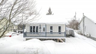 1260 Av. des Capucines