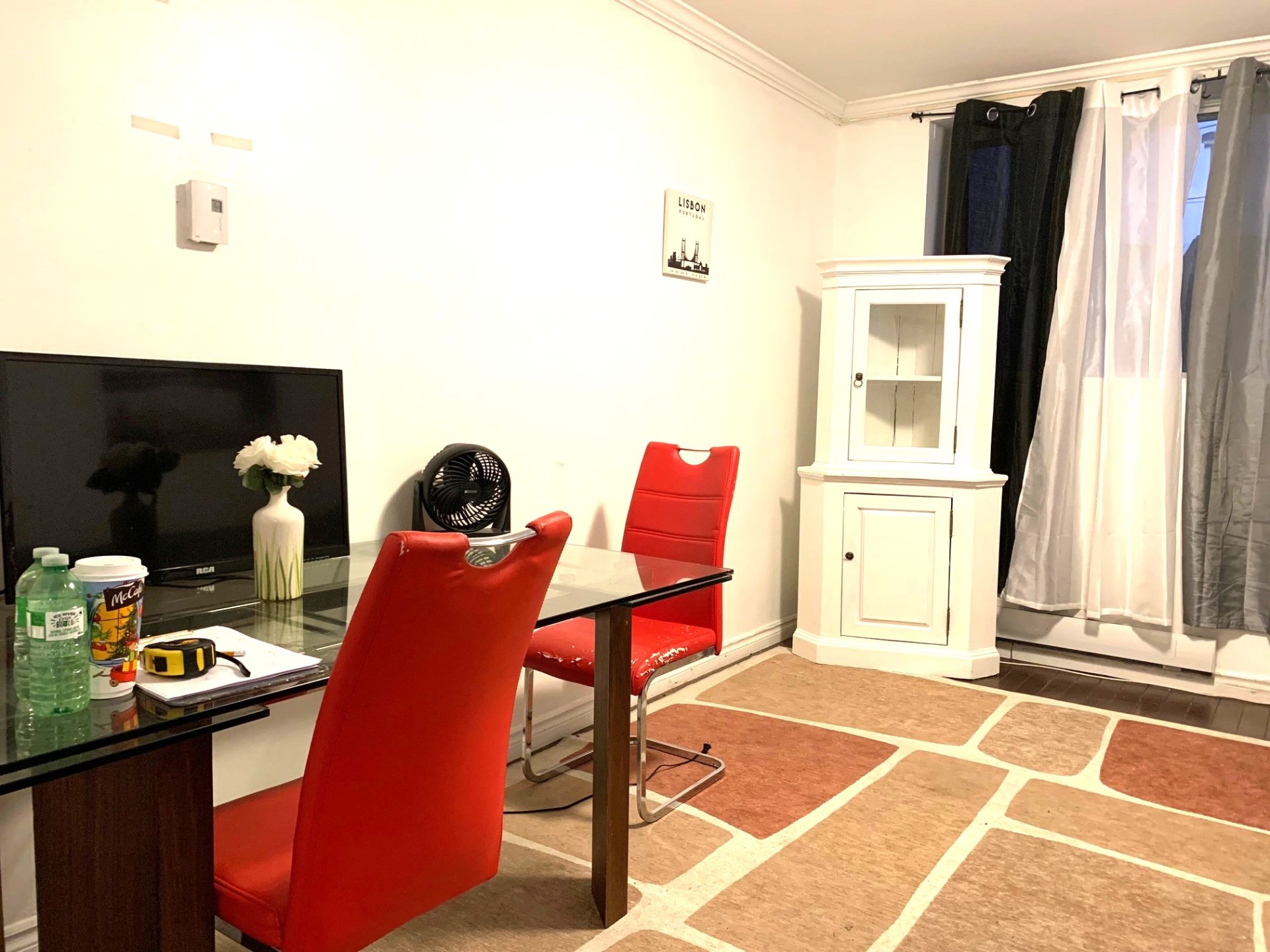 #2 - 2050 Rue West Broadway