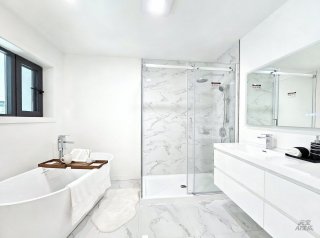 Ensuite bathroom