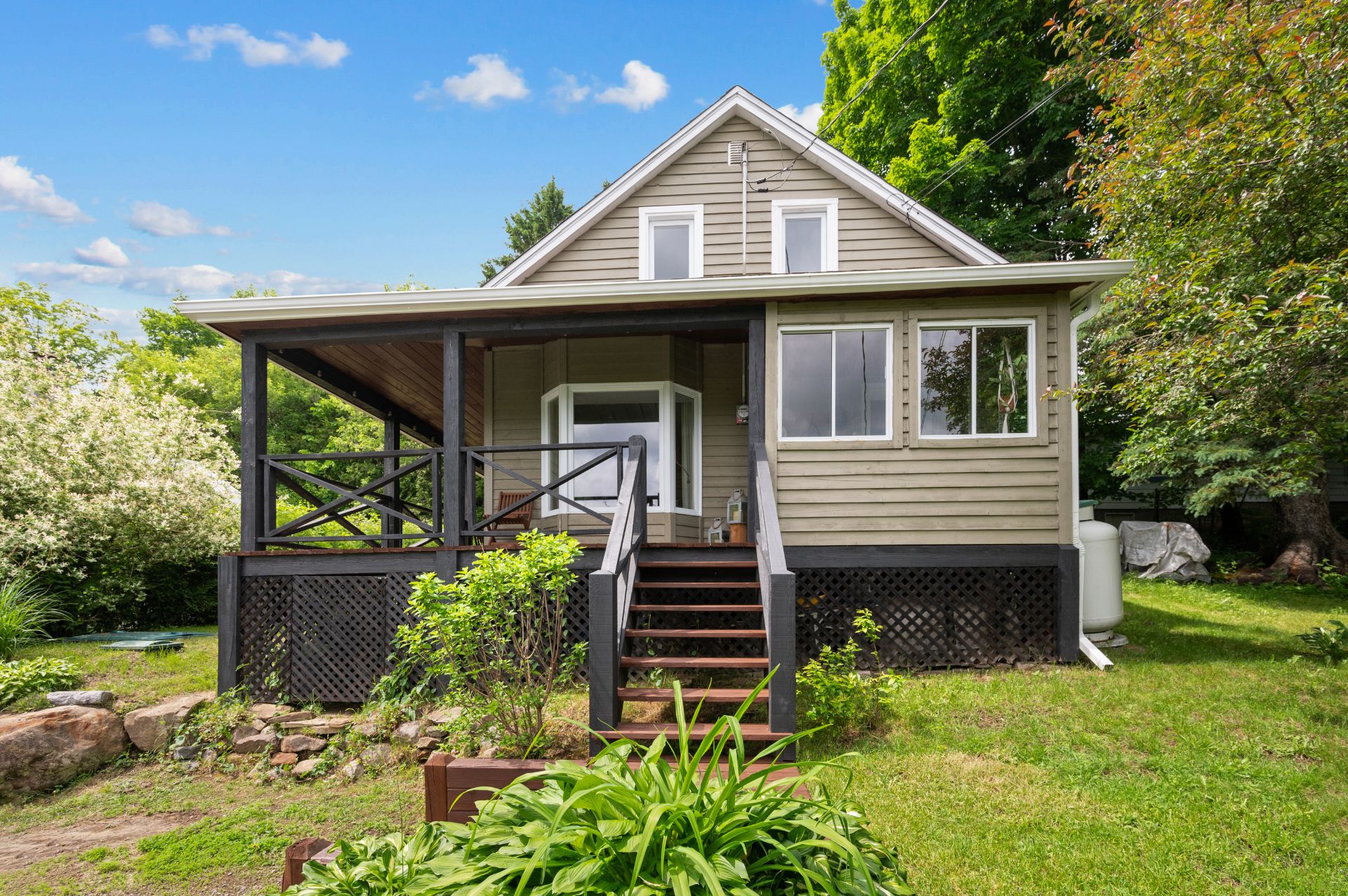 820 Rue Crescent