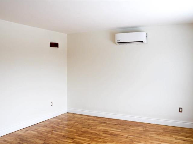 1684 Rue John-F.-Kennedy