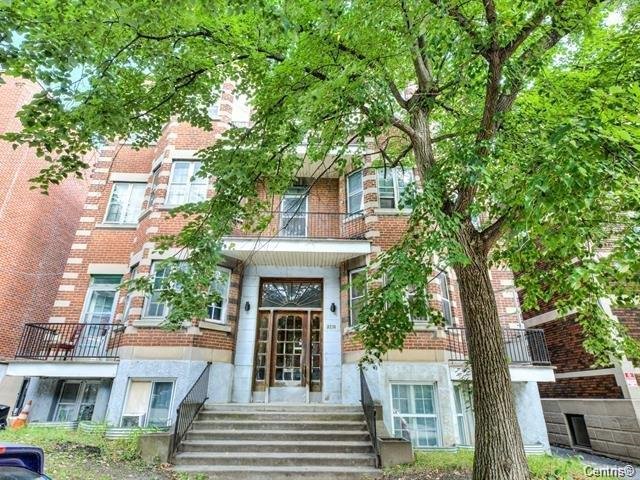 3210 Boul. Édouard-Montpetit