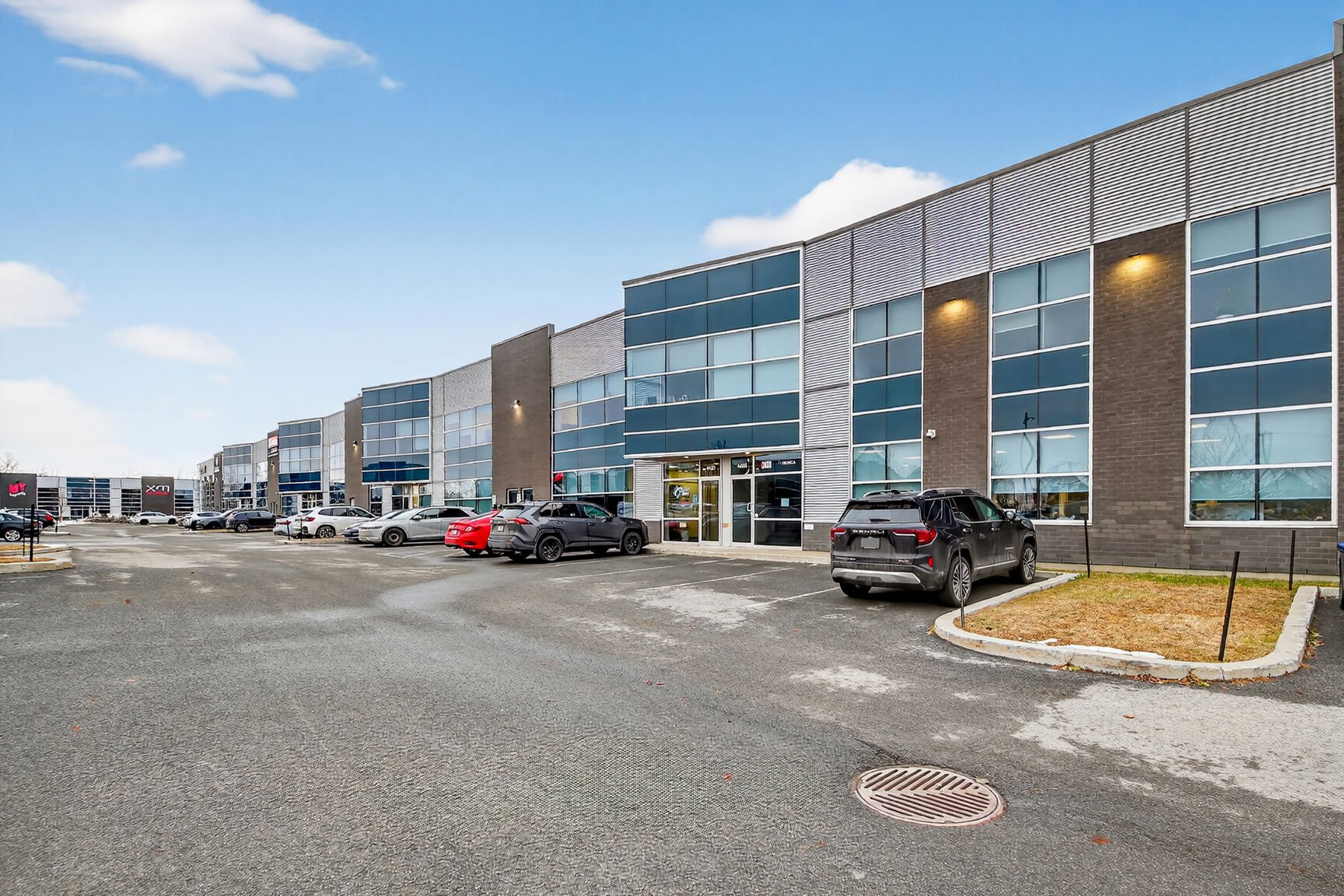 4450 Rue Garand