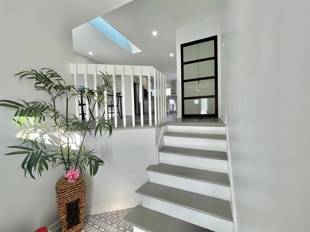 5660 Av. Bienville