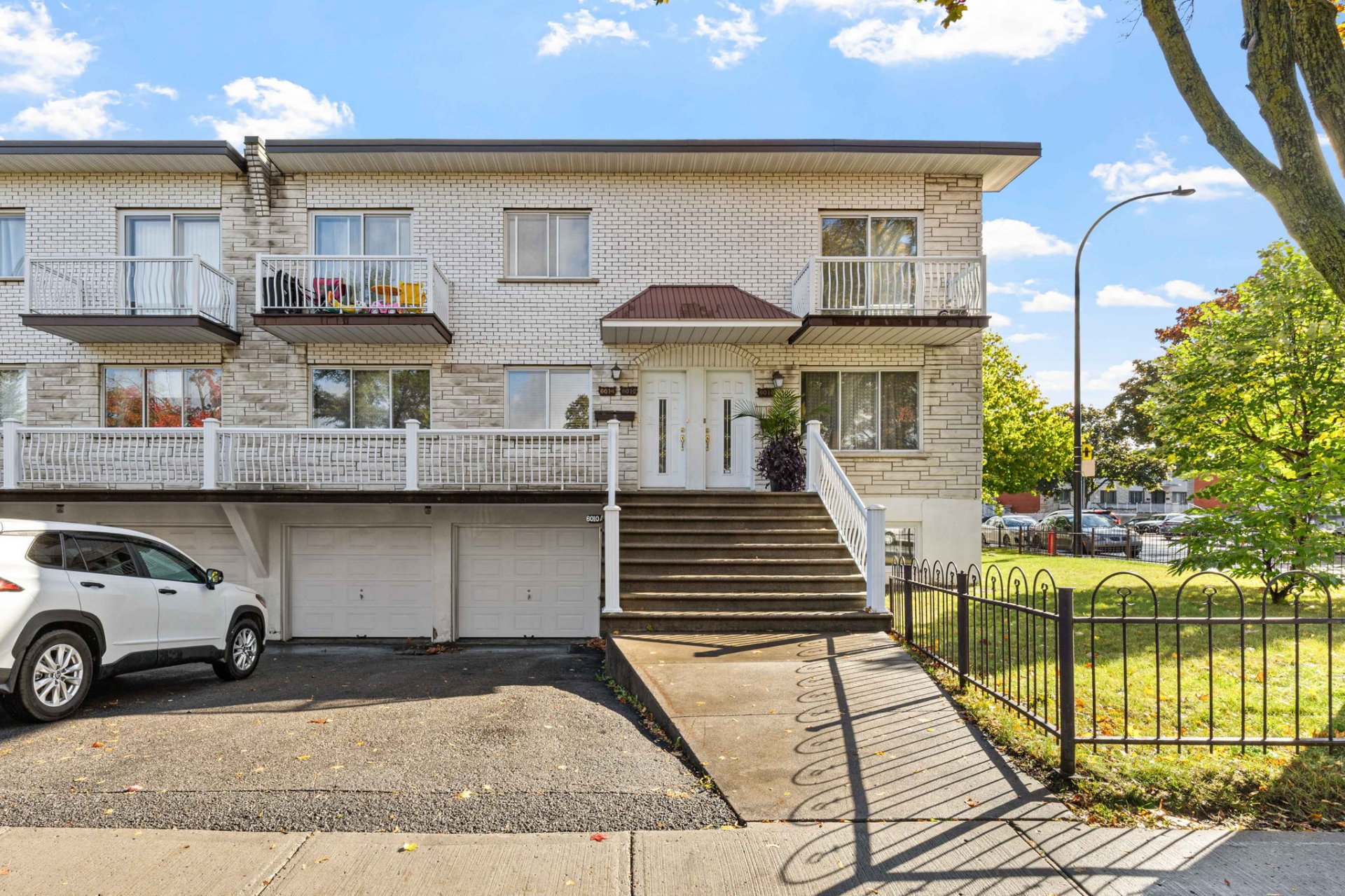 6010 Rue De Seigne
