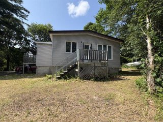 548 Rue Aurèle — photo 1