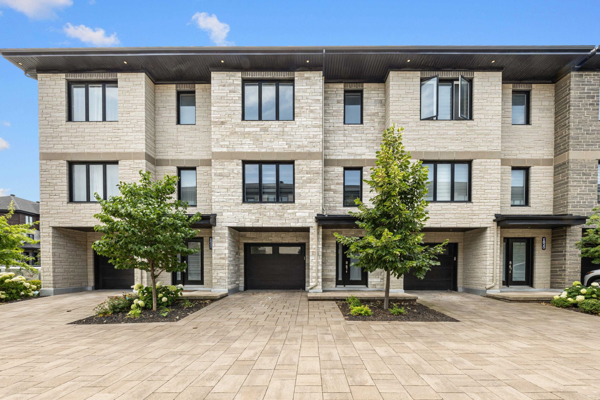 1610 Rue Georges-Vézina