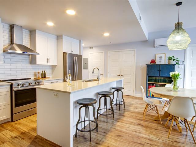 #315 - 245 Ch. Bates