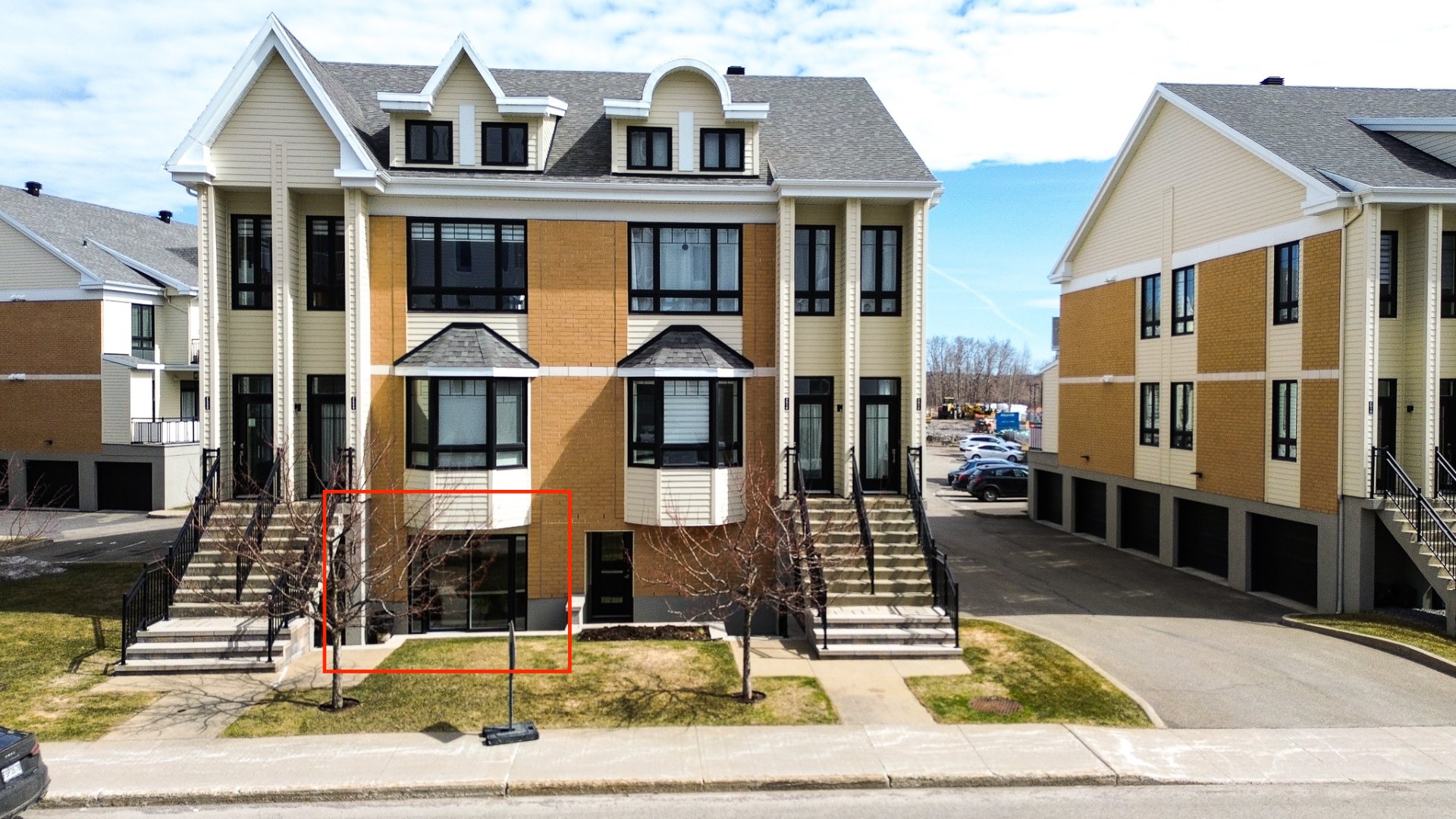 2504 Rue Lionel-Audet