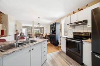 351 Av. Charron Montréal (L'Île-Bizard/Sainte-Geneviève)