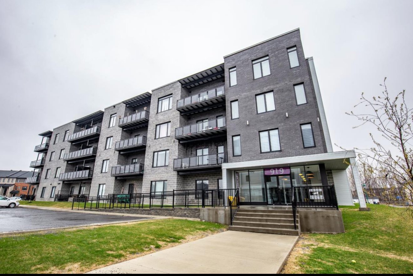 #408 919 Rue Jules-Huot