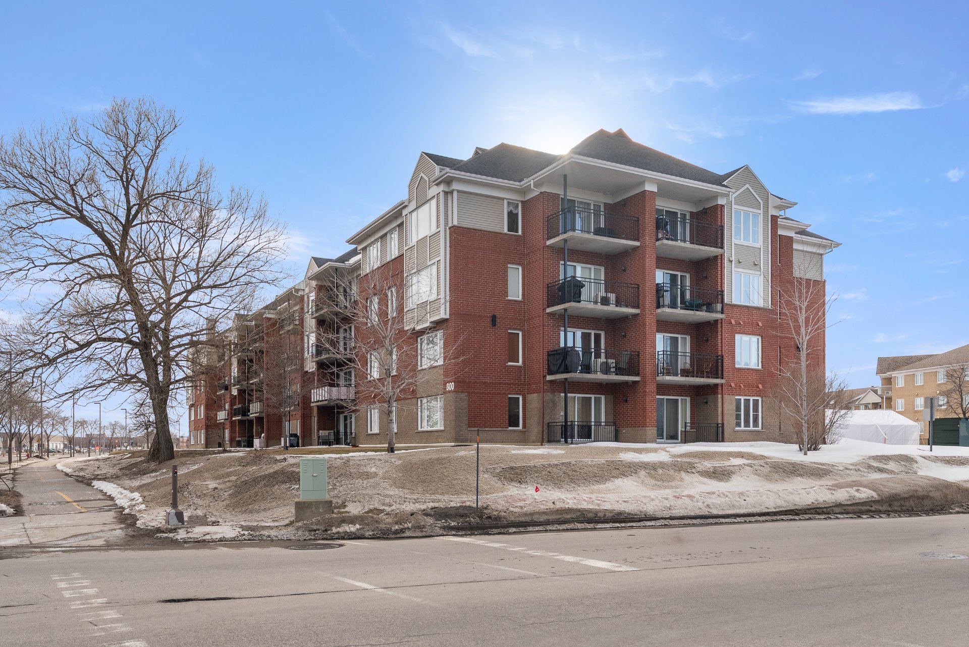 #117 - 800 Boul. Lebourgneuf