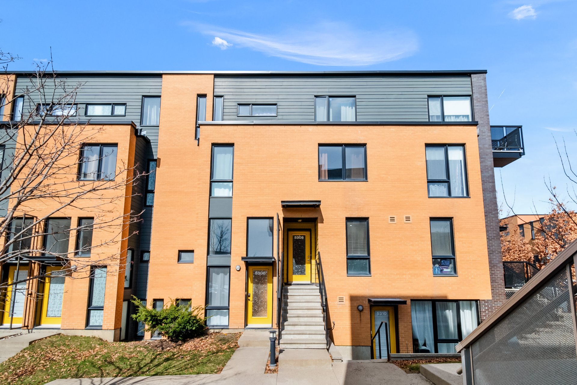 Property Image(s)