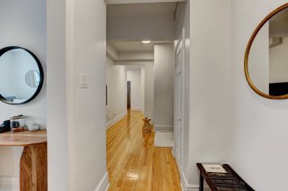#6-2075 Av. Lincoln Montréal (Ville-Marie)