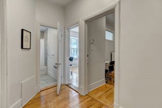 #6-2075 Av. Lincoln Montréal (Ville-Marie)